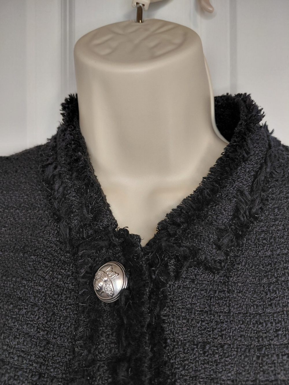 Chic Luxury Style H&M Black Tweed Bouclé Jacket. Size Med/large. See Description - Picture 7 of 16